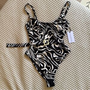 WeWoreWhat Danielle 3.0 Swimsuit NWT